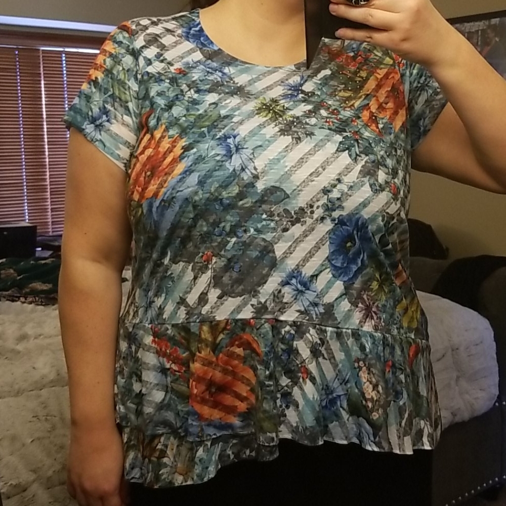 16/18 Peplum Tee